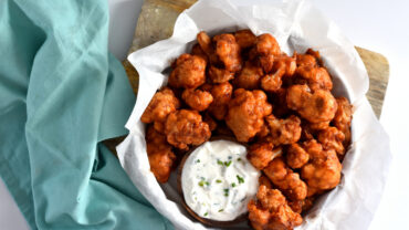 כנפיי כרובית צלויות בטמפורה פיקנטית